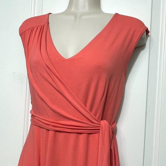 Ann Taylor Faux Wrap Surplice V Neck Midi Dress in Coral Size S - Picture 3 of 7